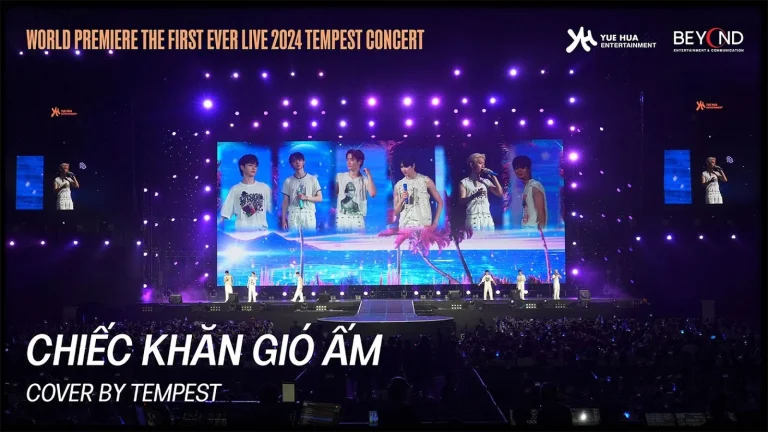 Nhóm TEMPEST hát Chiếc khăn gió ấm tại concert đầu tiên ở TP.HCM năm 2024